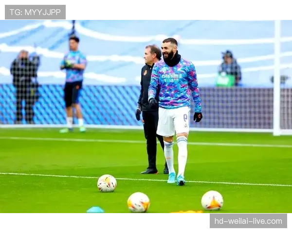 本泽马金球含金量解析：数据表现与比赛影响力是否真正匹配？